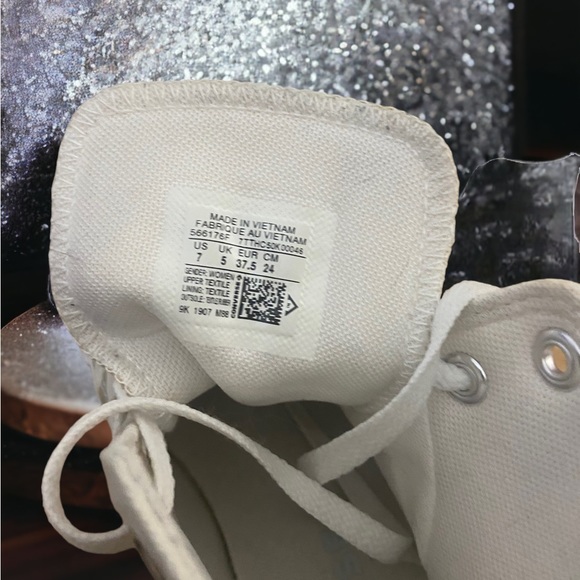 Converse All Star High Tops - Picture 2 of 5